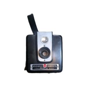 Vintage Kodak Brownie Hawkeye Flash Model Camera *UNTESTED*